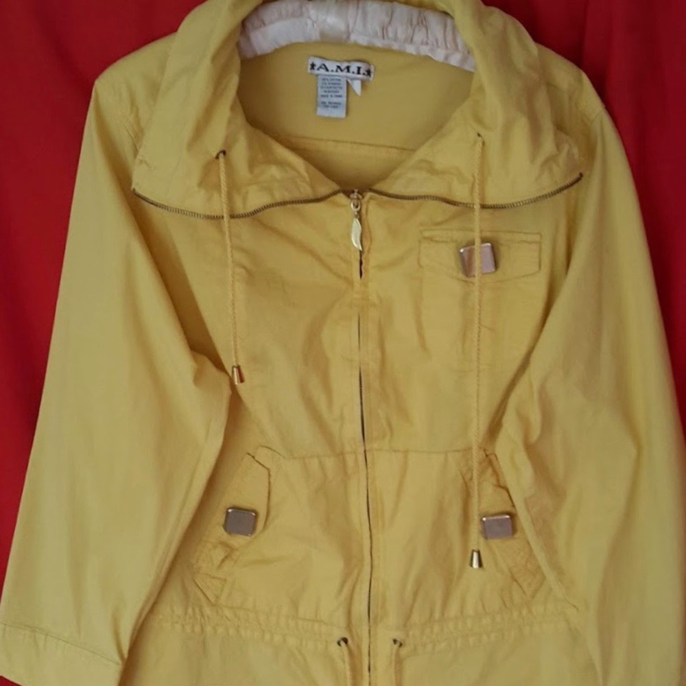 Women's A.M.I. Yellow Zip Up jacket Size 1X